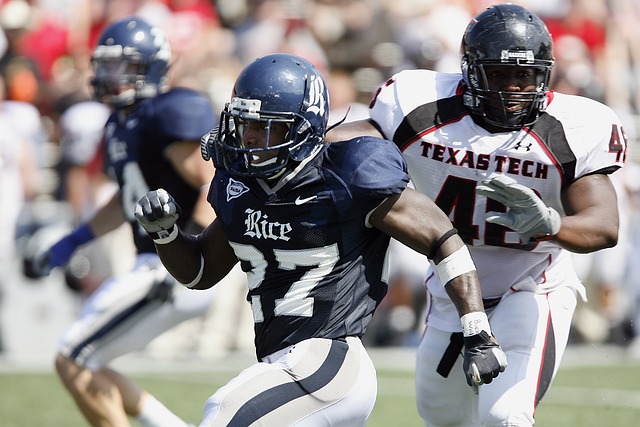 话题｜萨拉赫无缘欧冠名单 离开利物浦倒计时？