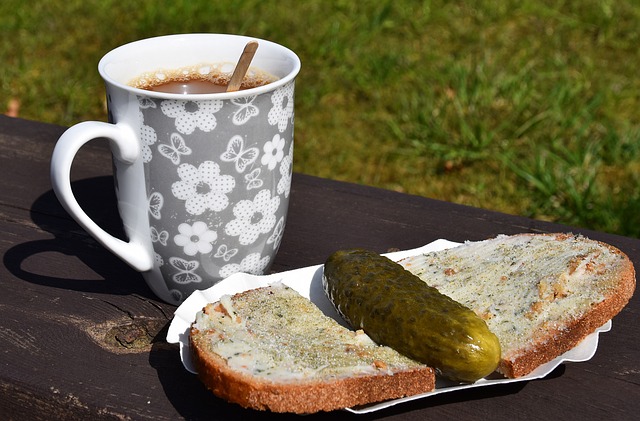 记者：德温特想踢欧冠，他依然优先考虑加盟国米